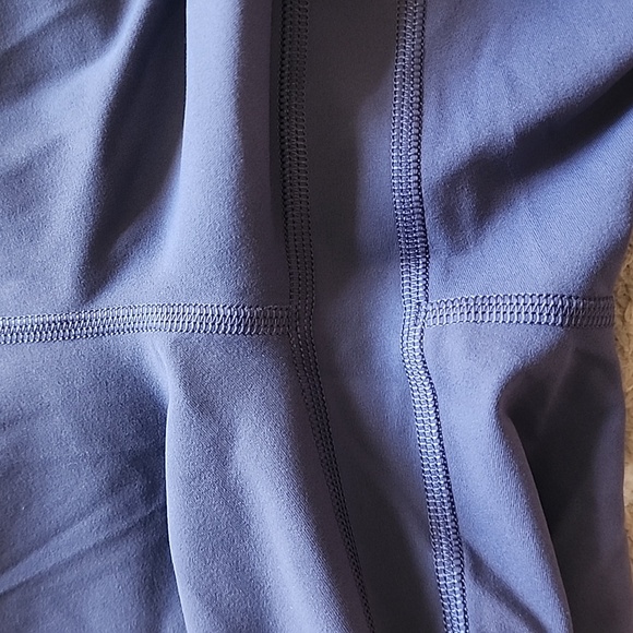 Lululemon Align HR Crop 23" *Pockets In Night Fall NWT - Picture 4 of 6